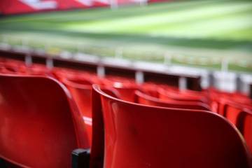 TA跟队：曼联今夏计划补强左路，比起左边锋更可能买边后卫（配图示意）